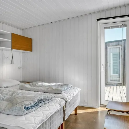 Ginne - 125m From The Sea By Interhome Feriehus *